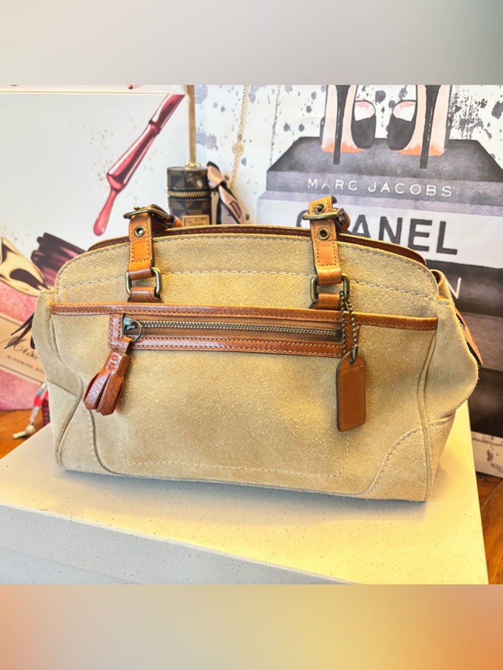 Vintage Coach 7474 Split Suede Satchel Tote Beige Tan Leather Trim Hangtag